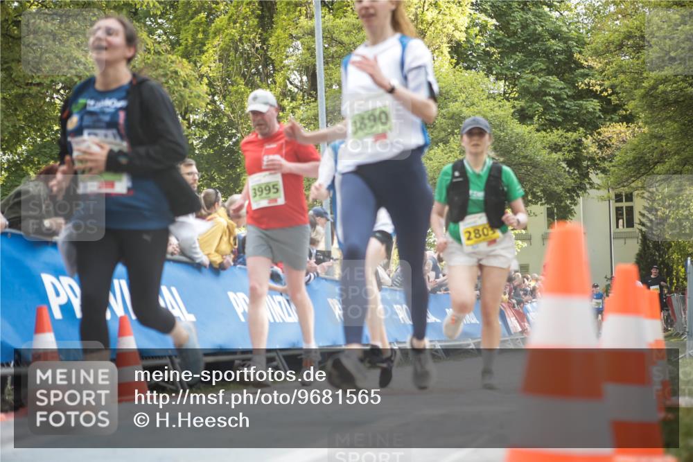 09.05.2026 - Störlauf H.Heesch http://msf.ph/oto/9681565 09.05.2026 17:30:25 Ziel 3995, 3890, 280 meine-sportfotos.de