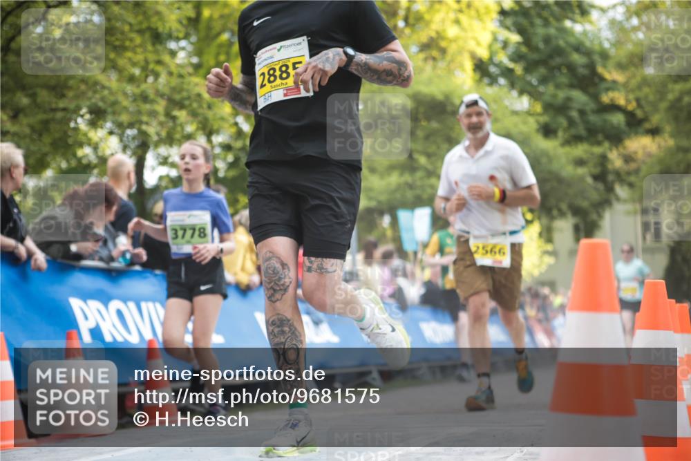 09.05.2026 - Störlauf H.Heesch http://msf.ph/oto/9681575 09.05.2026 17:30:33 Ziel 3778, 2026, 2885, 2566 meine-sportfotos.de