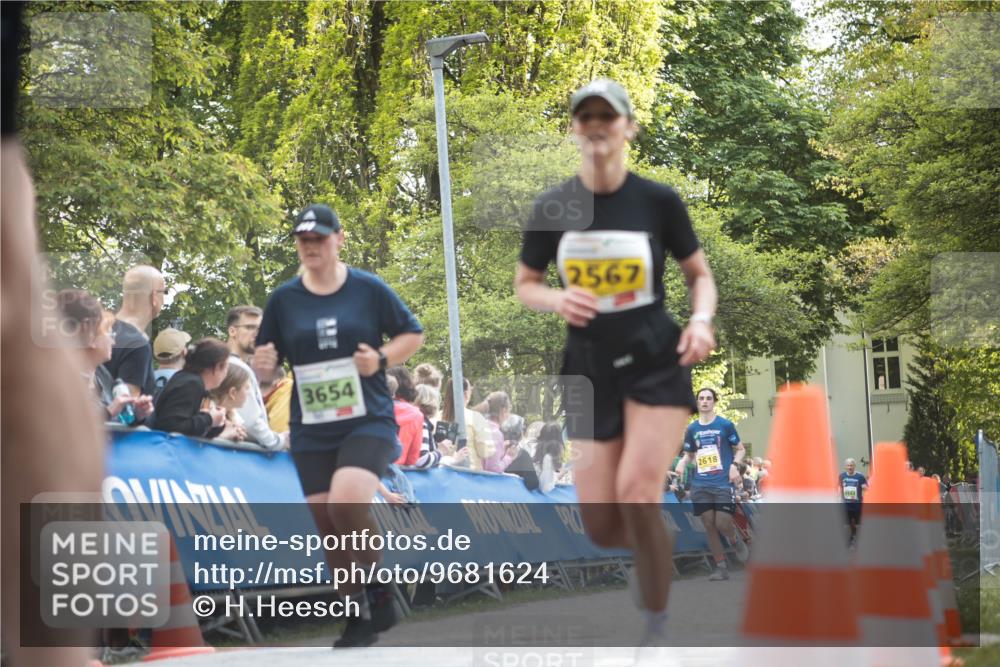 09.05.2026 - Störlauf H.Heesch http://msf.ph/oto/9681624 09.05.2026 17:30:53 Ziel 3654, 2567, 2618 meine-sportfotos.de