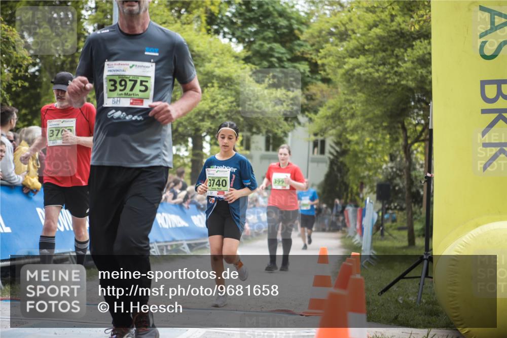09.05.2026 - Störlauf H.Heesch http://msf.ph/oto/9681658 09.05.2026 17:31:20 Ziel 370, 2026, 3975, 3740, 399 meine-sportfotos.de
