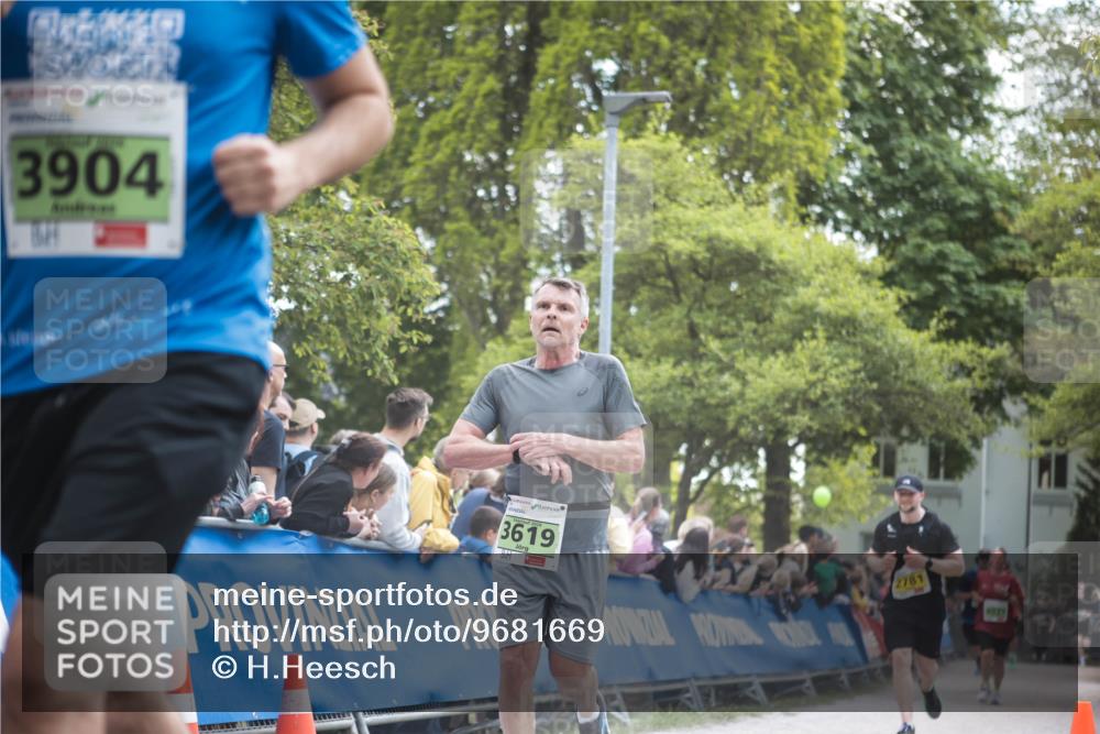 09.05.2026 - Störlauf H.Heesch http://msf.ph/oto/9681669 09.05.2026 17:31:27 Ziel 3904, 3619, 2781 meine-sportfotos.de