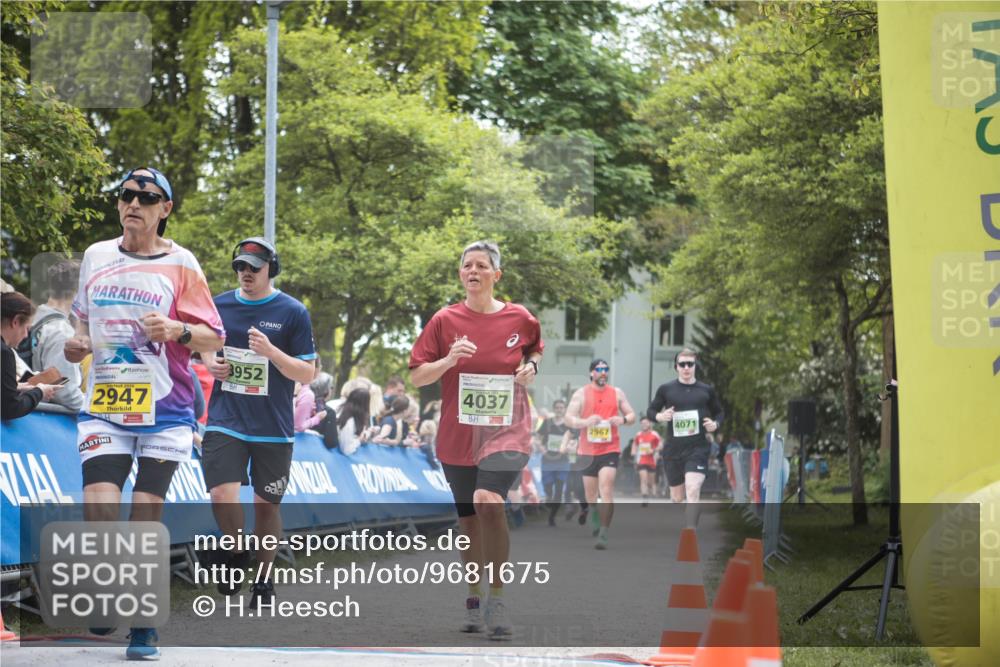 09.05.2026 - Störlauf H.Heesch http://msf.ph/oto/9681675 09.05.2026 17:31:33 Ziel 2947, 3952, 4037, 4071, 2967 meine-sportfotos.de