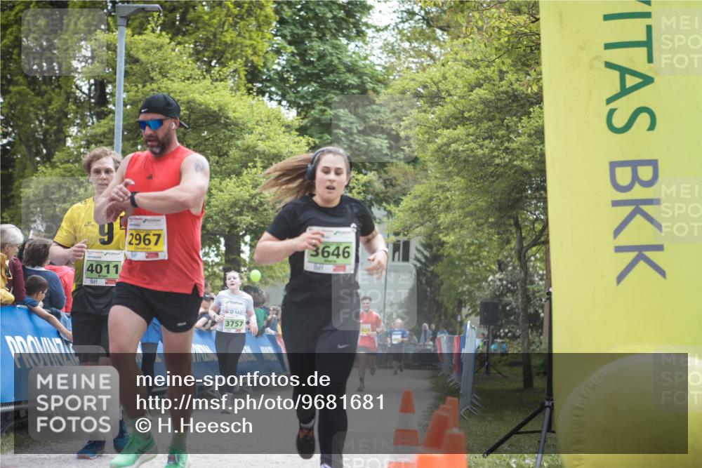09.05.2026 - Störlauf H.Heesch http://msf.ph/oto/9681681 09.05.2026 17:31:36 Ziel 92967, 4011, 3757, 3646 meine-sportfotos.de