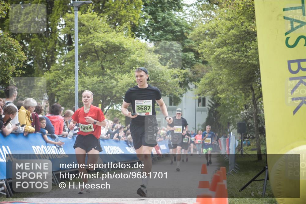09.05.2026 - Störlauf H.Heesch http://msf.ph/oto/9681701 09.05.2026 17:31:56 Ziel 3994, 3687, 017, 2556 meine-sportfotos.de