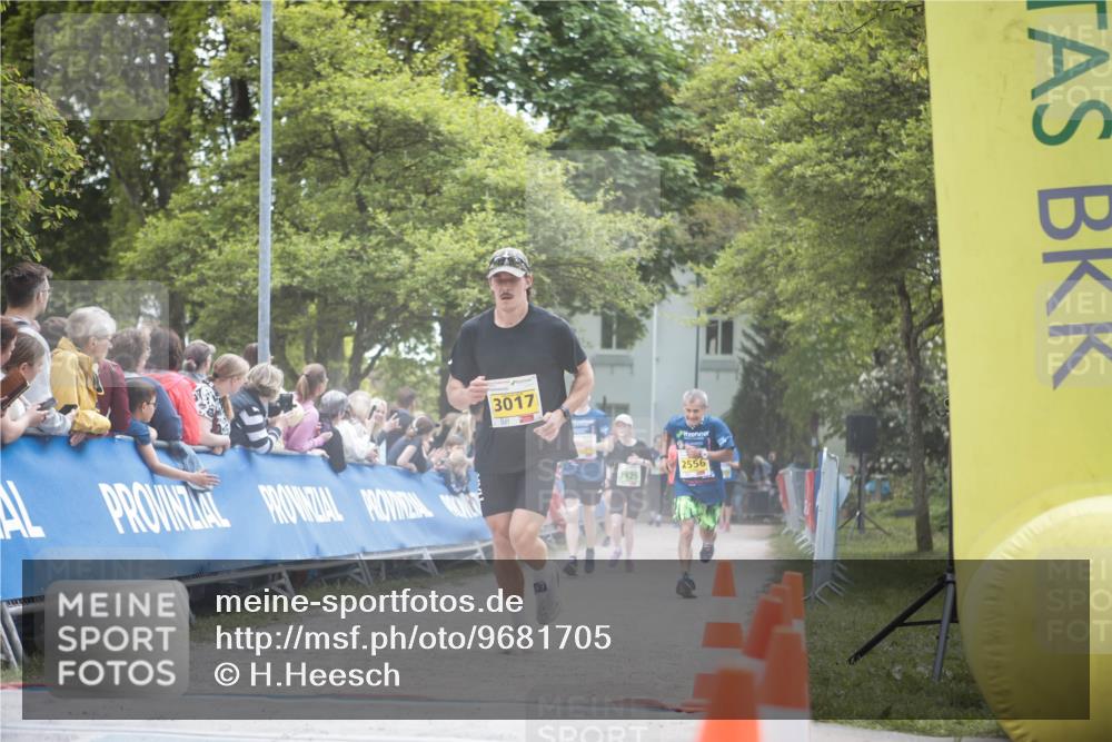 09.05.2026 - Störlauf H.Heesch http://msf.ph/oto/9681705 09.05.2026 17:31:58 Ziel 3017, 3925, 2556 meine-sportfotos.de