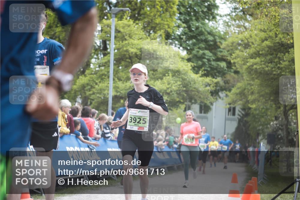 09.05.2026 - Störlauf H.Heesch http://msf.ph/oto/9681713 09.05.2026 17:32:03 Ziel 10, 3925 meine-sportfotos.de