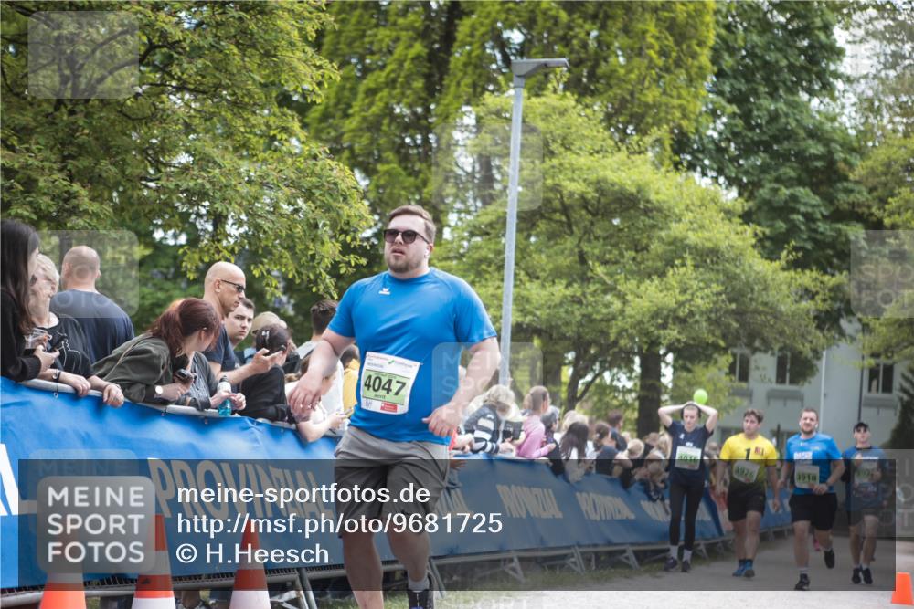 09.05.2026 - Störlauf H.Heesch http://msf.ph/oto/9681725 09.05.2026 17:32:11 Ziel 4047, 4016, 3926, 3924, 3918 meine-sportfotos.de
