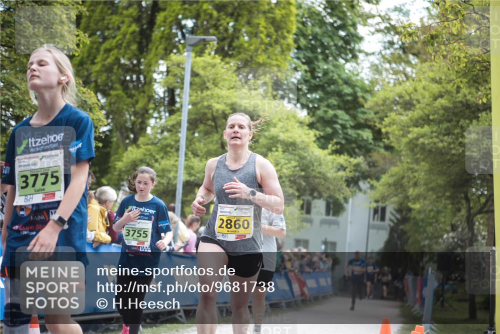 09.05.2026 - Störlauf H.Heesch http://msf.ph/oto/9681738 09.05.2026 17:32:22 Ziel 2024, 3775, 17, 3755, 2860 meine-sportfotos.de