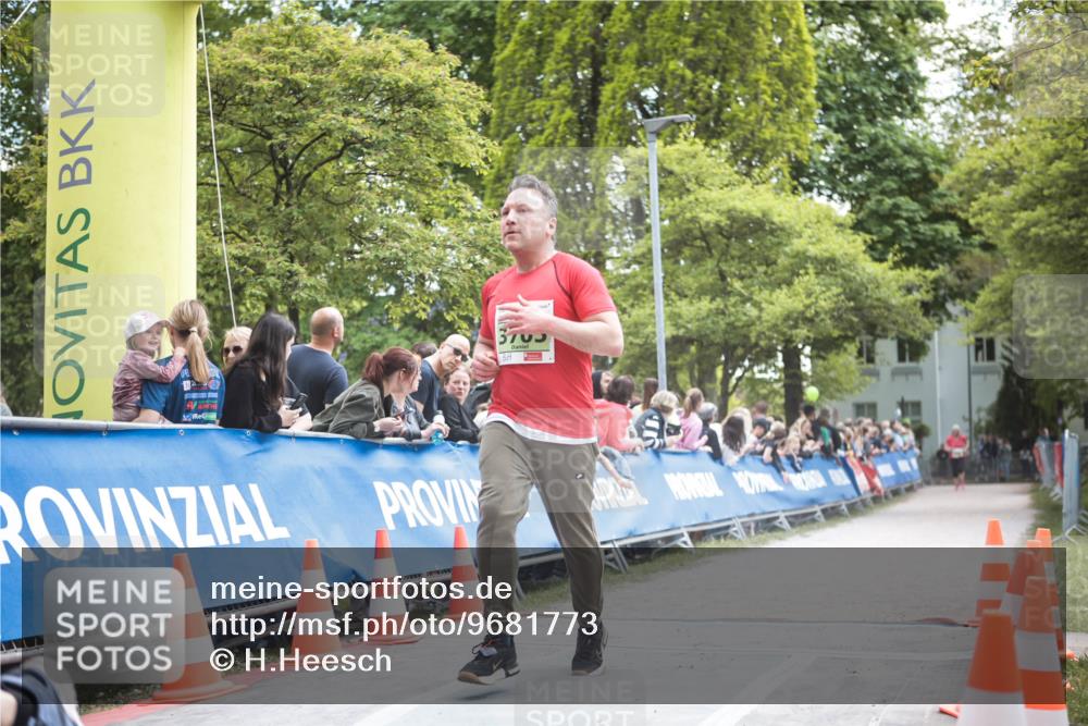 09.05.2026 - Störlauf H.Heesch http://msf.ph/oto/9681773 09.05.2026 17:32:43 Ziel 370 meine-sportfotos.de