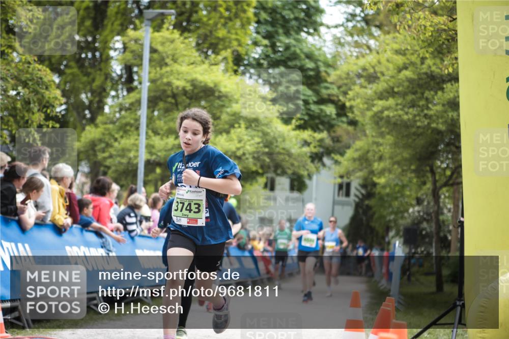09.05.2026 - Störlauf H.Heesch http://msf.ph/oto/9681811 09.05.2026 17:33:36 Ziel 3743 meine-sportfotos.de