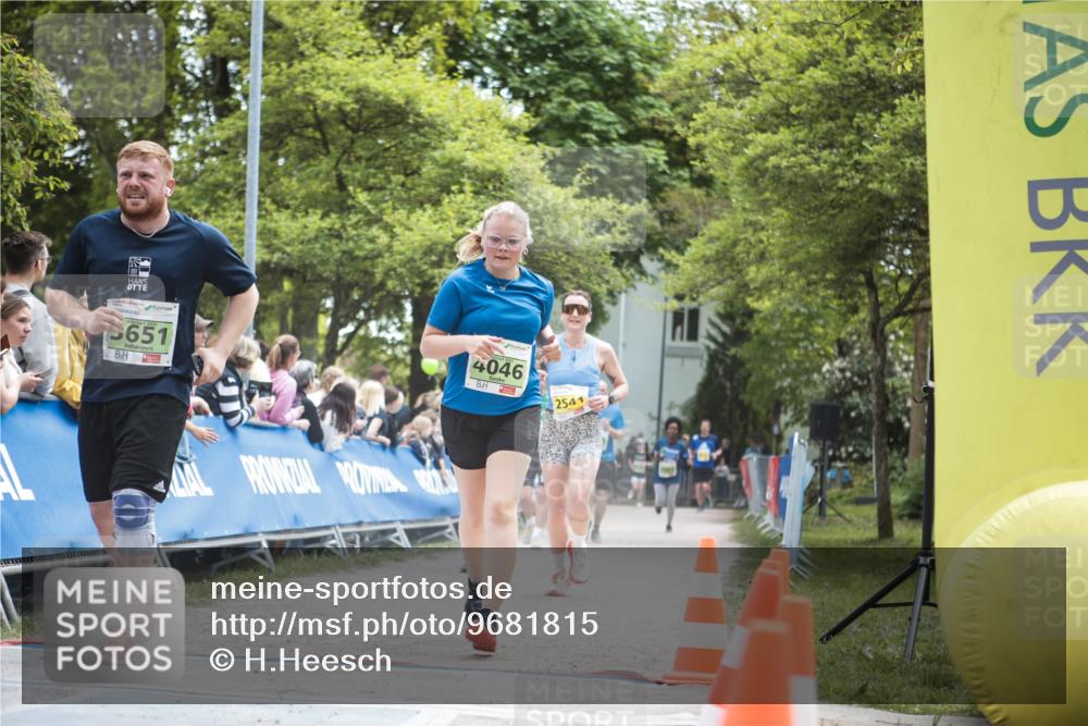09.05.2026 - Störlauf H.Heesch http://msf.ph/oto/9681815 09.05.2026 17:33:39 Ziel 651, 4046, 2541 meine-sportfotos.de