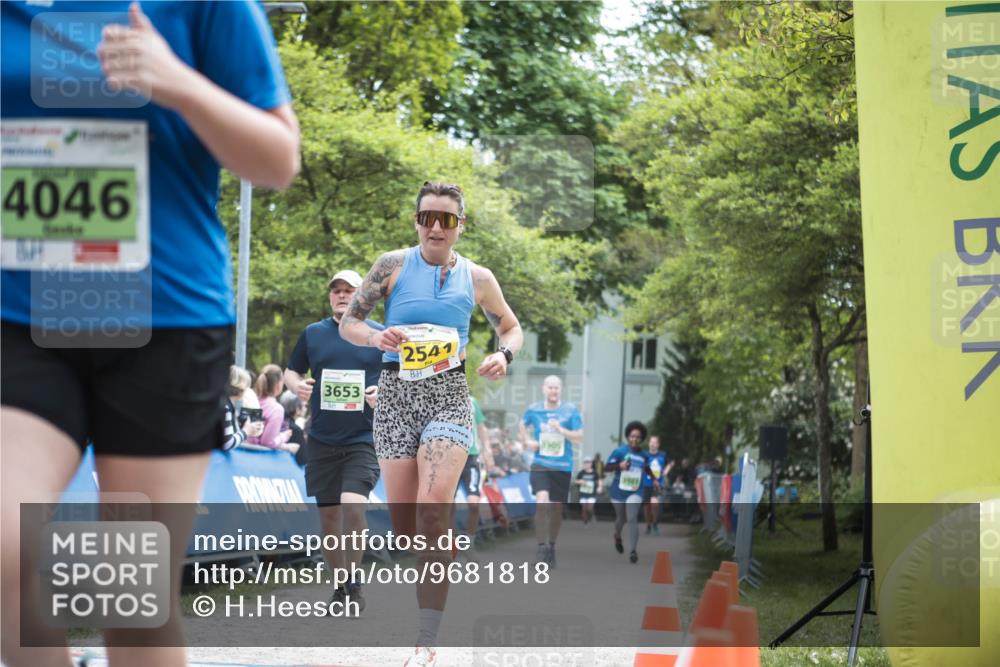 09.05.2026 - Störlauf H.Heesch http://msf.ph/oto/9681818 09.05.2026 17:33:41 Ziel 4046, 3653, 2541, 3905 meine-sportfotos.de
