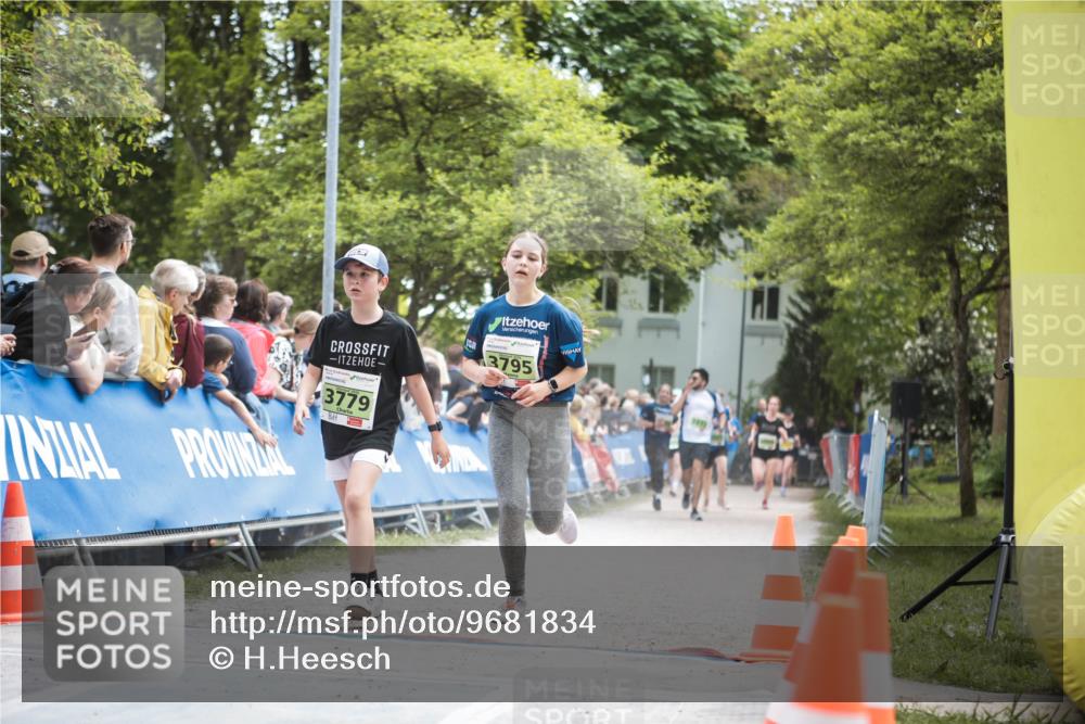 09.05.2026 - Störlauf H.Heesch http://msf.ph/oto/9681834 09.05.2026 17:33:52 Ziel 3779, 3795 meine-sportfotos.de