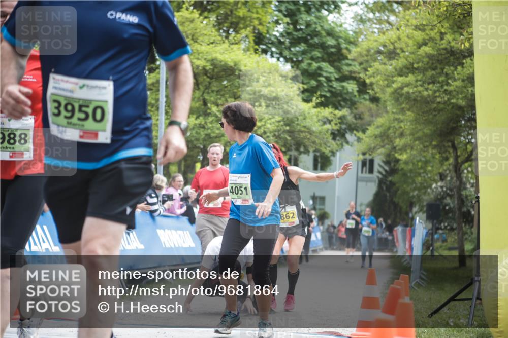 09.05.2026 - Störlauf H.Heesch http://msf.ph/oto/9681864 09.05.2026 17:34:20 Ziel 3950, 824, 2026, 988, 4051, 862 meine-sportfotos.de