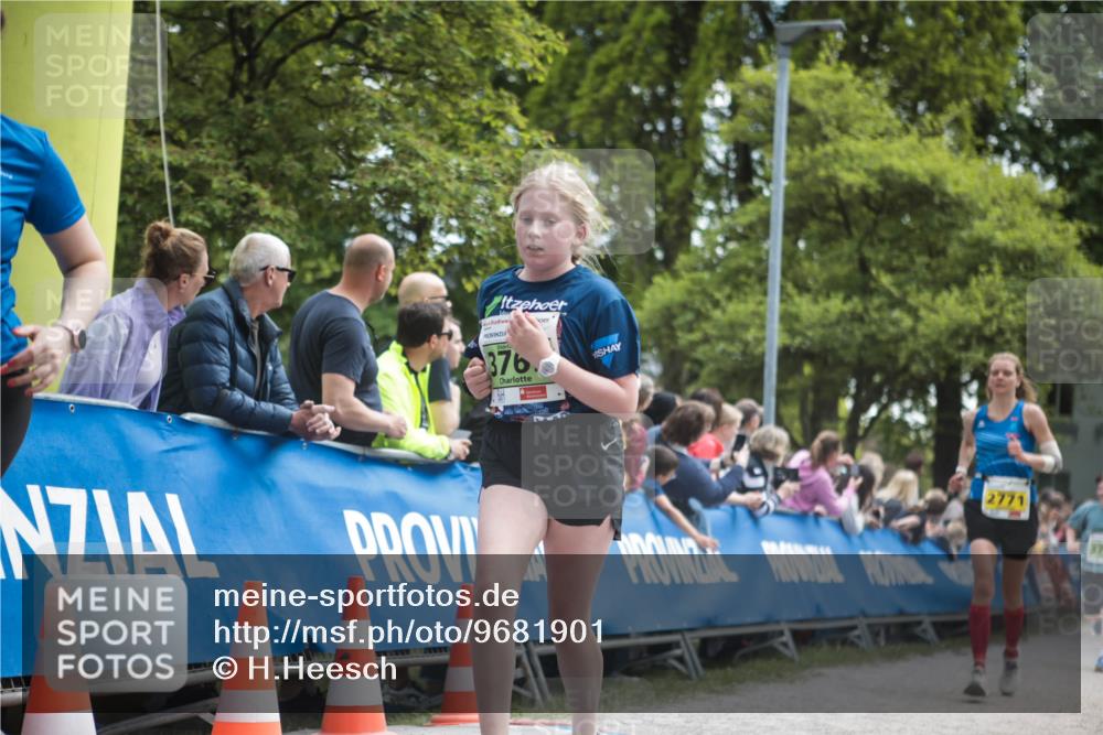 09.05.2026 - Störlauf H.Heesch http://msf.ph/oto/9681901 09.05.2026 17:35:03 Ziel 376, 2771 meine-sportfotos.de