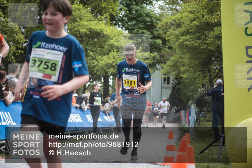 09.05.2026 - Störlauf H.Heesch http://msf.ph/oto/9681912 09.05.2026 17:35:10 Ziel 3758, 1824, 3857, 2881 meine-sportfotos.de