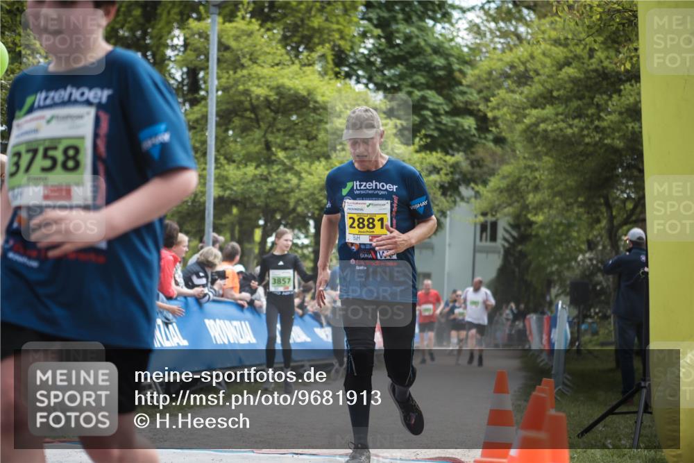09.05.2026 - Störlauf H.Heesch http://msf.ph/oto/9681913 09.05.2026 17:35:11 Ziel 3758, 3857, 2881 meine-sportfotos.de