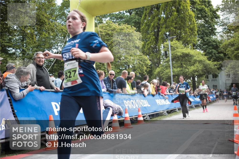 09.05.2026 - Störlauf H.Heesch http://msf.ph/oto/9681934 09.05.2026 17:35:27 Ziel 214, 827, 3729 meine-sportfotos.de