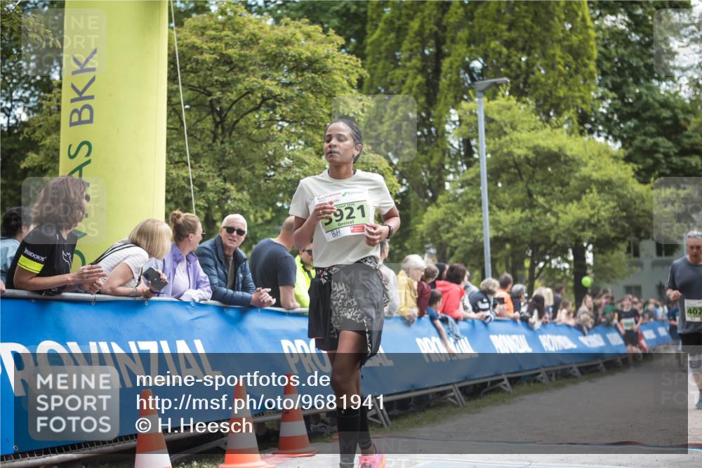 09.05.2026 - Störlauf H.Heesch http://msf.ph/oto/9681941 09.05.2026 17:35:30 Ziel 2026, 5921, 402 meine-sportfotos.de