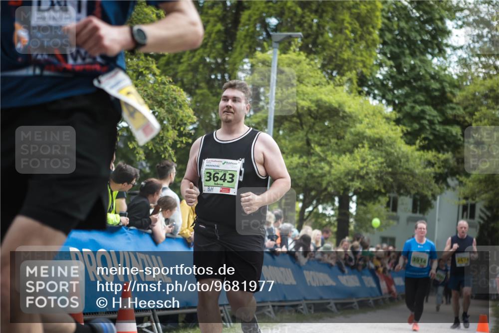 09.05.2026 - Störlauf H.Heesch http://msf.ph/oto/9681977 09.05.2026 17:36:16 Ziel 3643, 914, 2674 meine-sportfotos.de