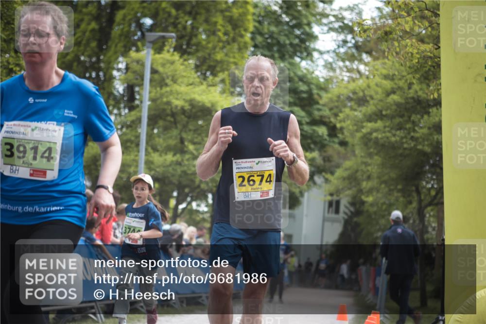 09.05.2026 - Störlauf H.Heesch http://msf.ph/oto/9681986 09.05.2026 17:36:21 Ziel 2026, 3914, 2026, 2674 meine-sportfotos.de