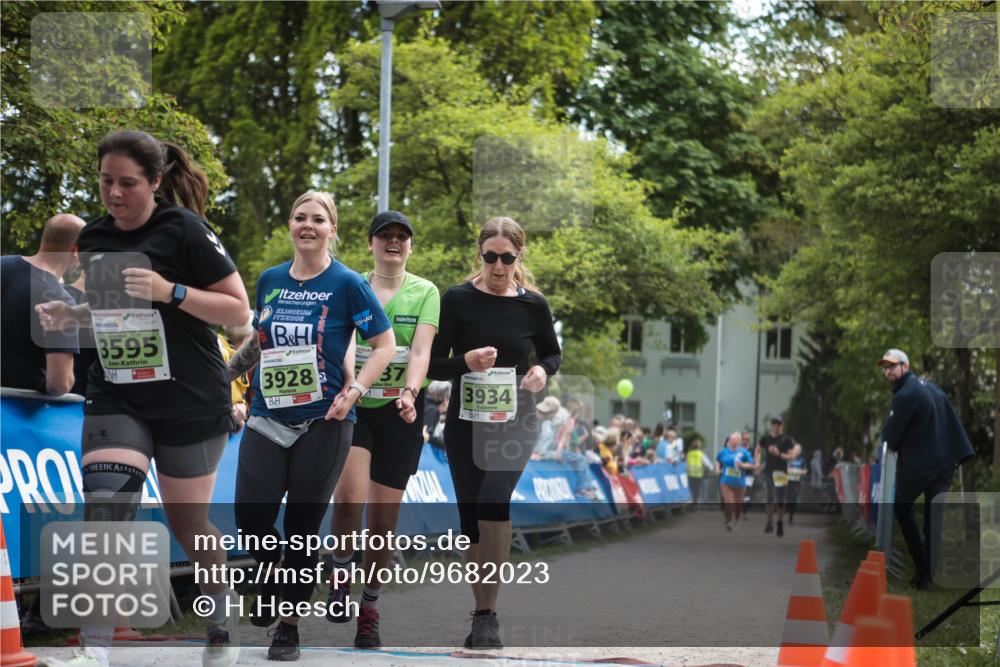 09.05.2026 - Störlauf H.Heesch http://msf.ph/oto/9682023 09.05.2026 17:37:14 Ziel 3595, 3928, 37, 3934 meine-sportfotos.de
