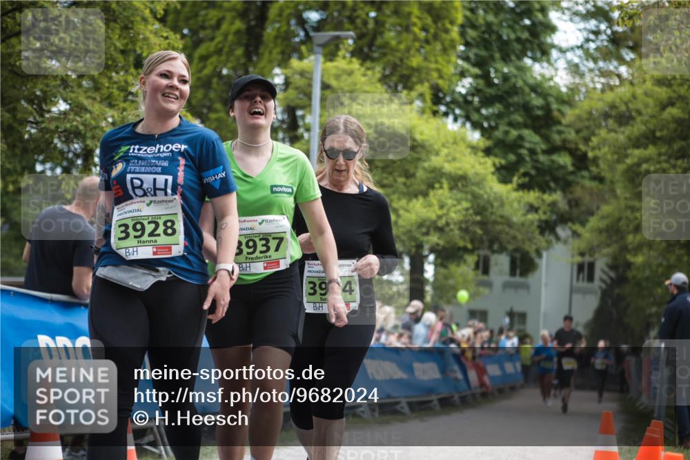 09.05.2026 - Störlauf H.Heesch http://msf.ph/oto/9682024 09.05.2026 17:37:15 Ziel 2026, 3928, 2026, 3937, 39, 4 meine-sportfotos.de