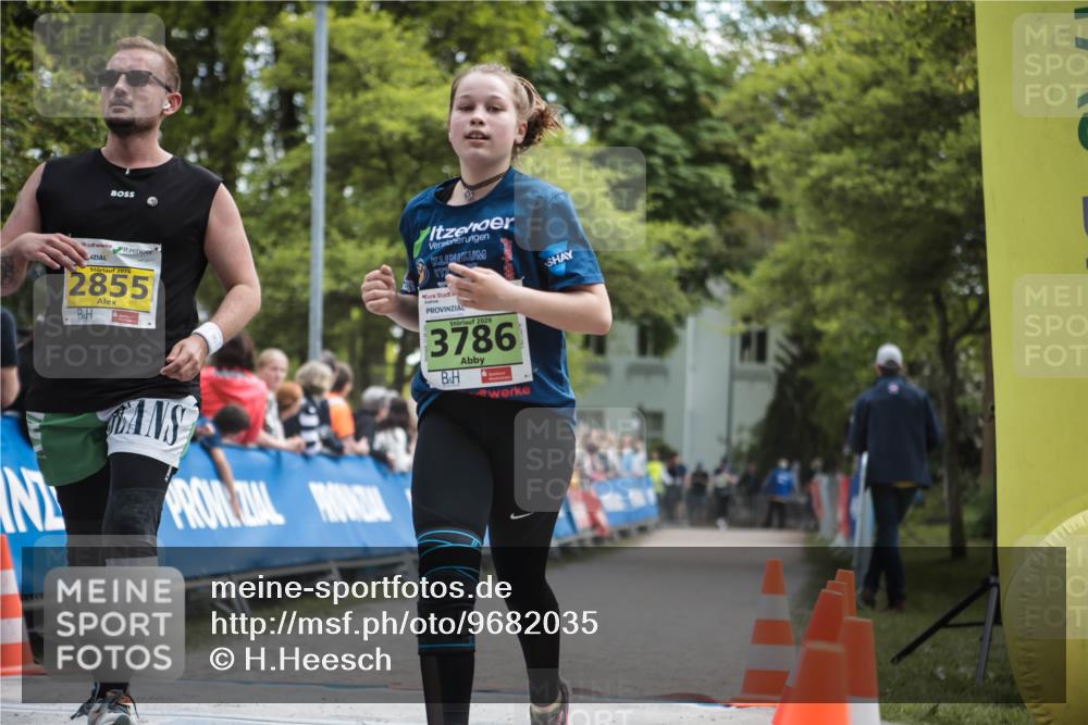 09.05.2026 - Störlauf H.Heesch http://msf.ph/oto/9682035 09.05.2026 17:37:25 Ziel 2026, 2855, 2026, 3786 meine-sportfotos.de