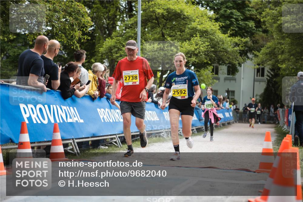 09.05.2026 - Störlauf H.Heesch http://msf.ph/oto/9682040 09.05.2026 17:37:40 Ziel 2738, 2592, 3753 meine-sportfotos.de