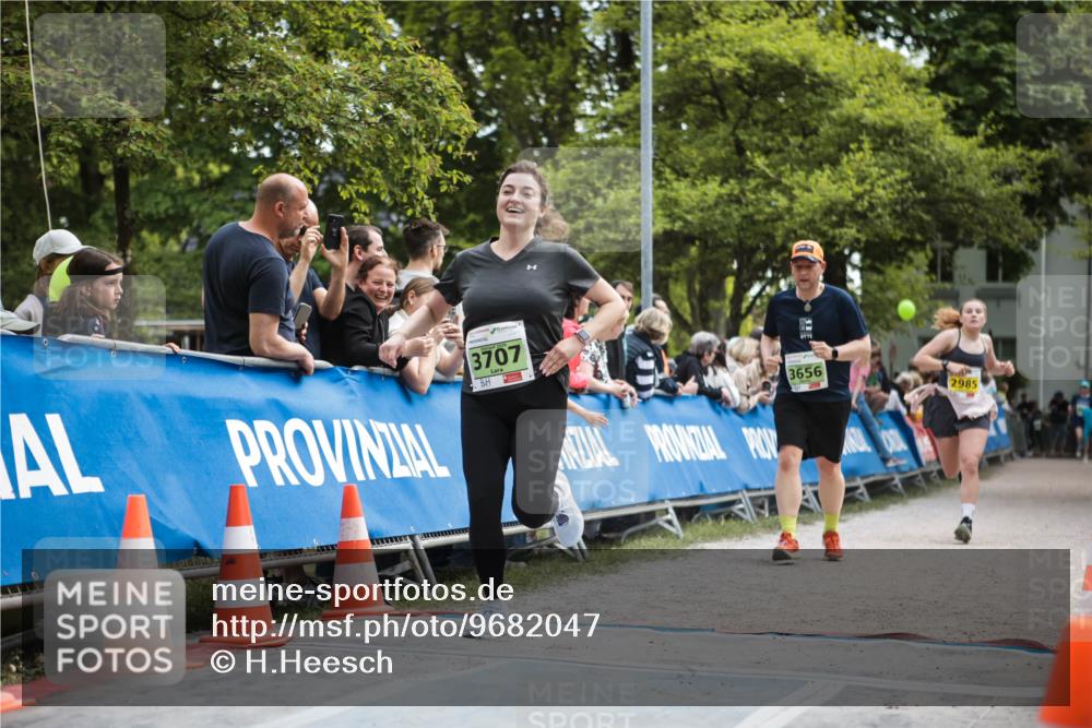09.05.2026 - Störlauf H.Heesch http://msf.ph/oto/9682047 09.05.2026 17:37:50 Ziel 3707, 3656, 2985 meine-sportfotos.de