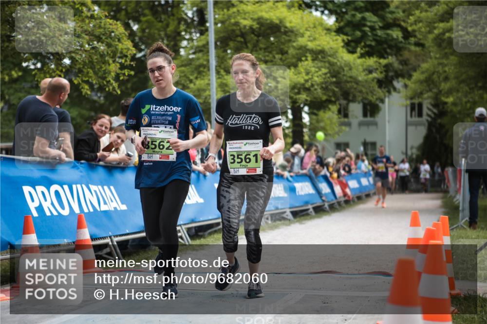 09.05.2026 - Störlauf H.Heesch http://msf.ph/oto/9682060 09.05.2026 17:38:08 Ziel 2026, 562, 1922, 2026, 3561 meine-sportfotos.de