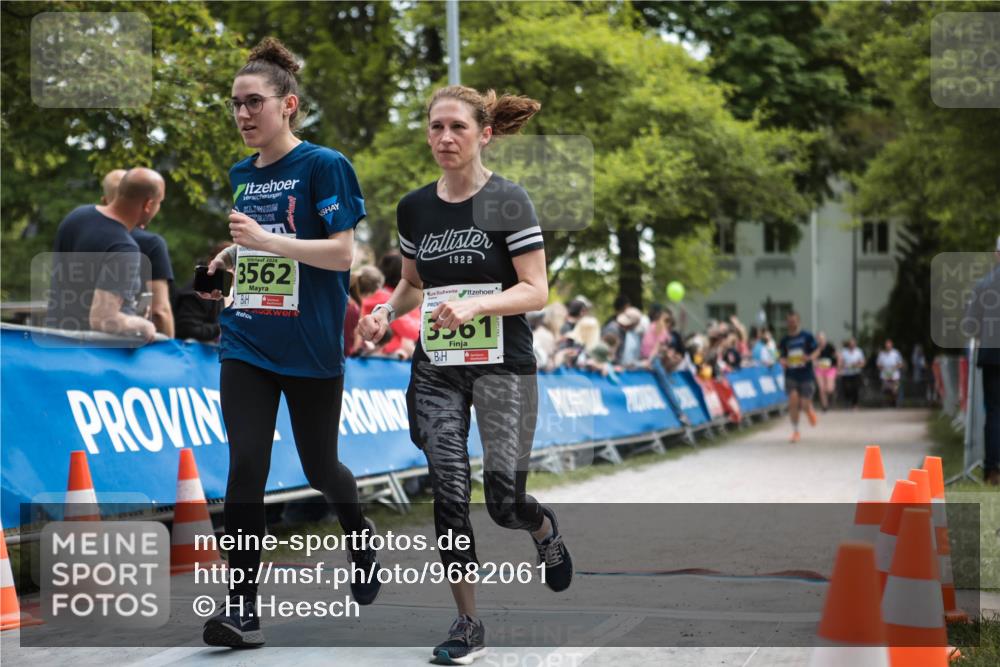 09.05.2026 - Störlauf H.Heesch http://msf.ph/oto/9682061 09.05.2026 17:38:09 Ziel 2026, 3562, 1922, 3361 meine-sportfotos.de