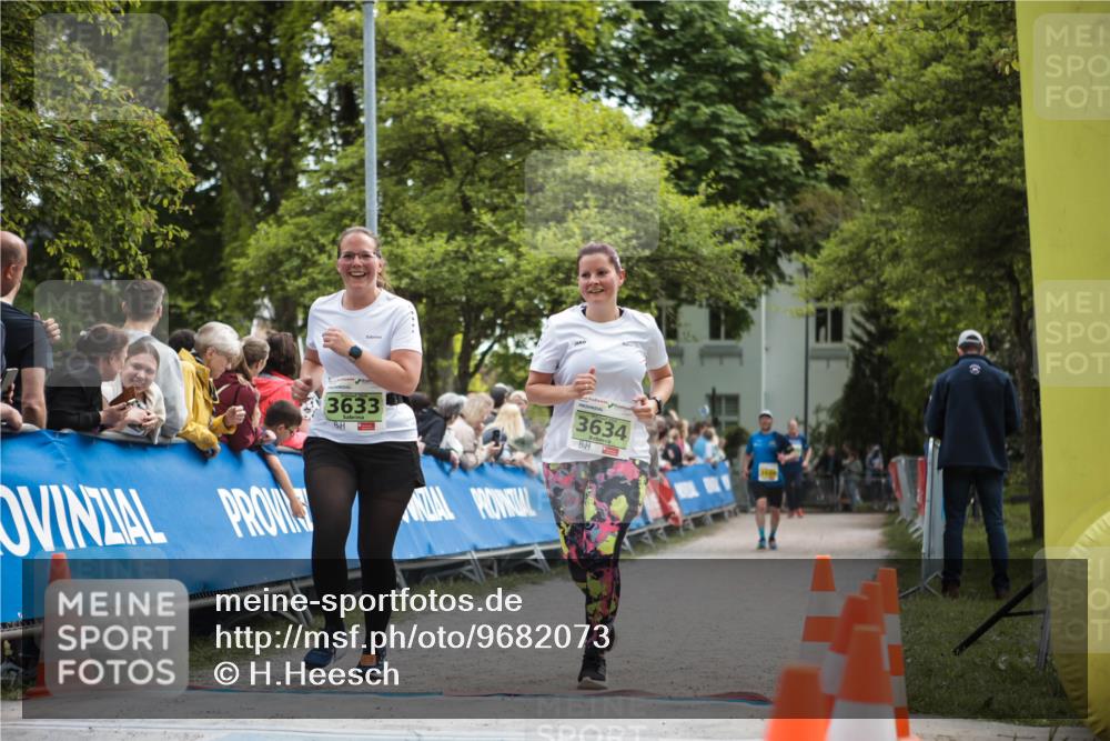 09.05.2026 - Störlauf H.Heesch http://msf.ph/oto/9682073 09.05.2026 17:38:23 Ziel 3633, 3634 meine-sportfotos.de