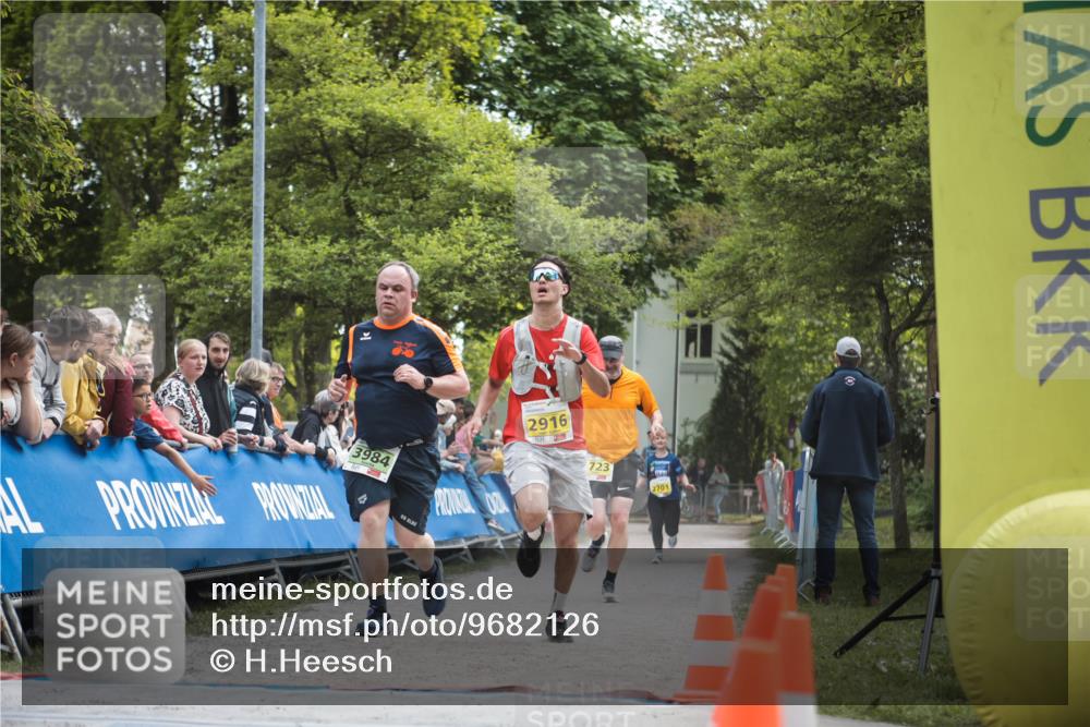09.05.2026 - Störlauf H.Heesch http://msf.ph/oto/9682126 09.05.2026 17:39:19 Ziel 3984, 2916, 723, 2701 meine-sportfotos.de