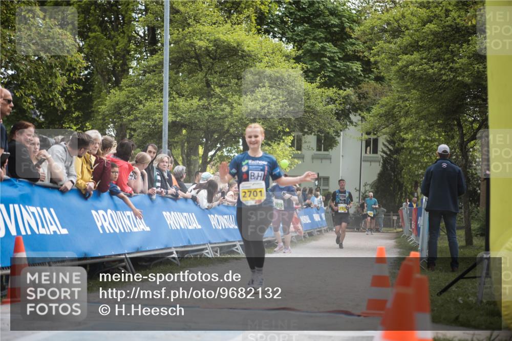 09.05.2026 - Störlauf H.Heesch http://msf.ph/oto/9682132 09.05.2026 17:39:24 Ziel 2701, 3955, 292 meine-sportfotos.de