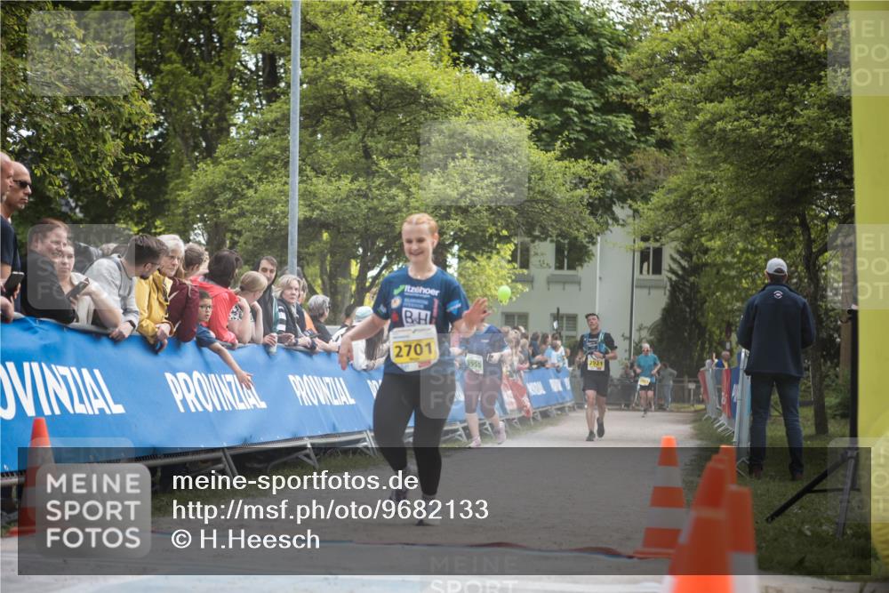 09.05.2026 - Störlauf H.Heesch http://msf.ph/oto/9682133 09.05.2026 17:39:24 Ziel 2701, 3955, 2921 meine-sportfotos.de
