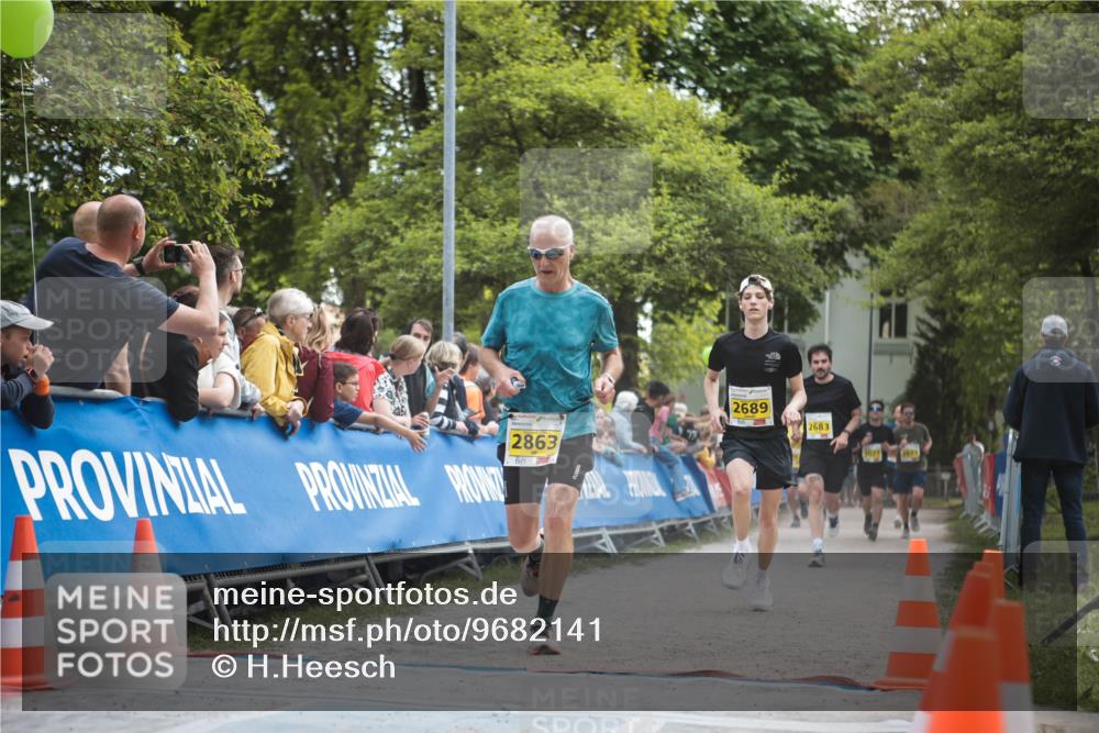 09.05.2026 - Störlauf H.Heesch http://msf.ph/oto/9682141 09.05.2026 17:39:33 Ziel 2863, 2689, 2683, 3827 meine-sportfotos.de