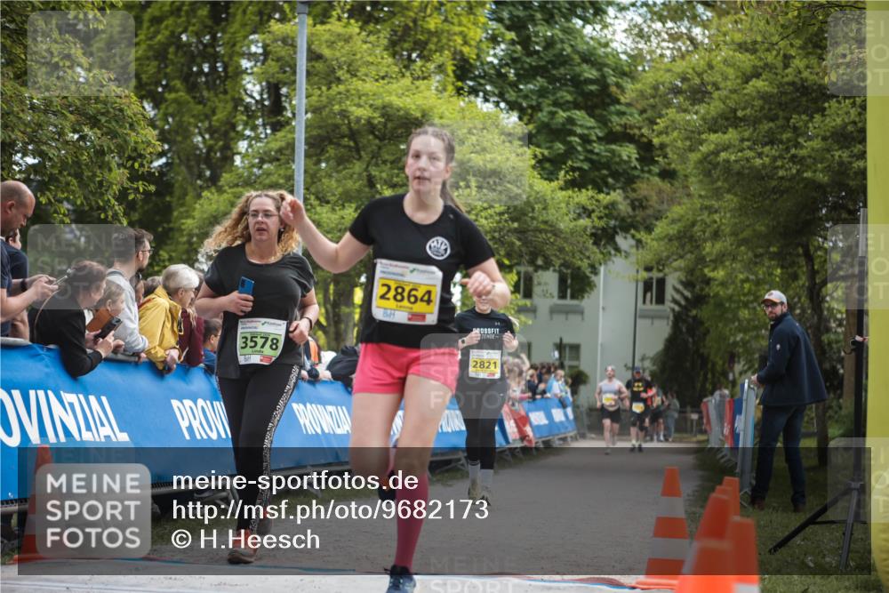 09.05.2026 - Störlauf H.Heesch http://msf.ph/oto/9682173 09.05.2026 17:40:07 Ziel 3578, 2864, 2821 meine-sportfotos.de