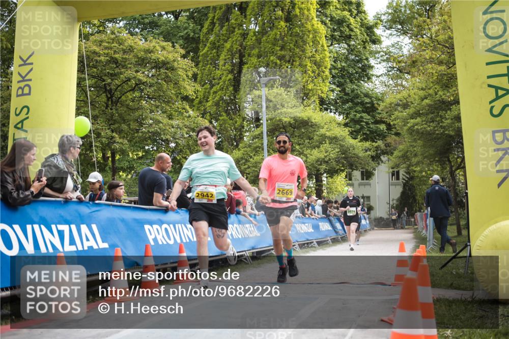 09.05.2026 - Störlauf H.Heesch http://msf.ph/oto/9682226 09.05.2026 17:41:58 Ziel 2942, 2669, 3978 meine-sportfotos.de