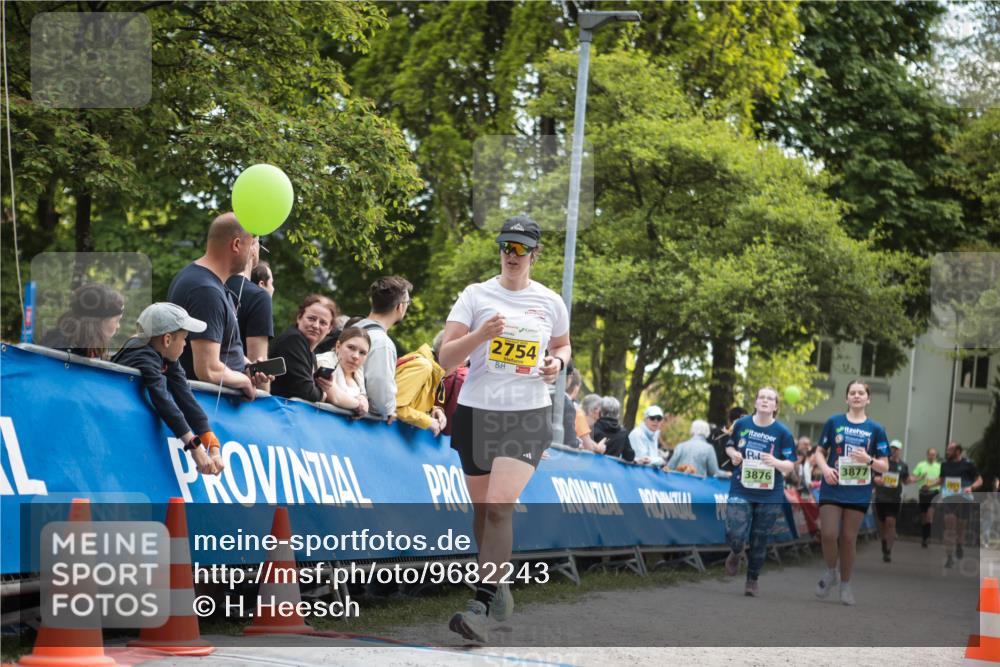 09.05.2026 - Störlauf H.Heesch http://msf.ph/oto/9682243 09.05.2026 17:42:26 Ziel 2754, 3876, 3877 meine-sportfotos.de