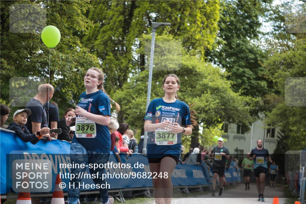 09.05.2026 - Störlauf H.Heesch http://msf.ph/oto/9682248 09.05.2026 17:42:29 Ziel 3876, 3877, 2728, 2951 meine-sportfotos.de