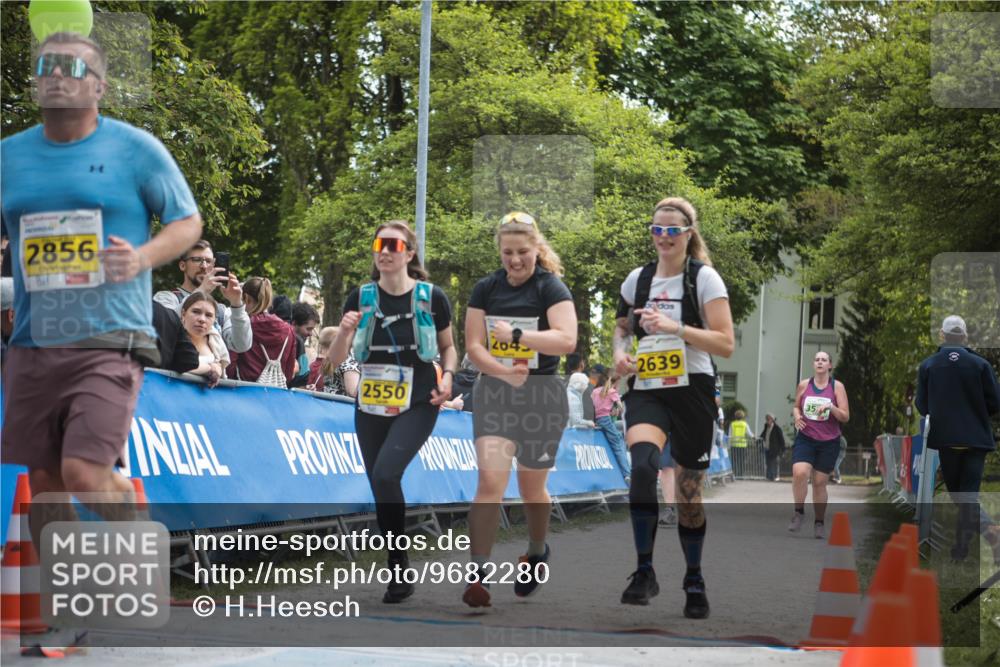09.05.2026 - Störlauf H.Heesch http://msf.ph/oto/9682280 09.05.2026 17:43:13 Ziel 2856, 204, 2639, 2550, 35 meine-sportfotos.de