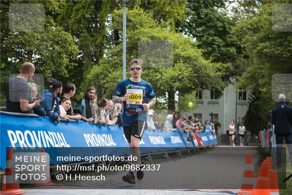 09.05.2026 - Störlauf H.Heesch http://msf.ph/oto/9682337 09.05.2026 17:45:23 Ziel 009 meine-sportfotos.de