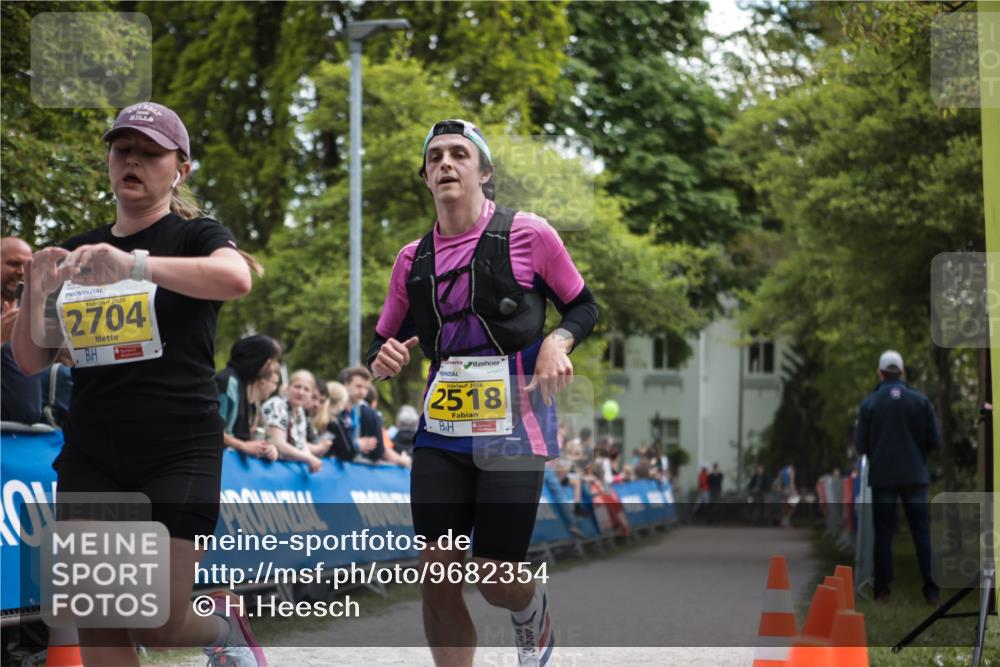 09.05.2026 - Störlauf H.Heesch http://msf.ph/oto/9682354 09.05.2026 17:45:46 Ziel 2026, 2704, 2026, 2518 meine-sportfotos.de
