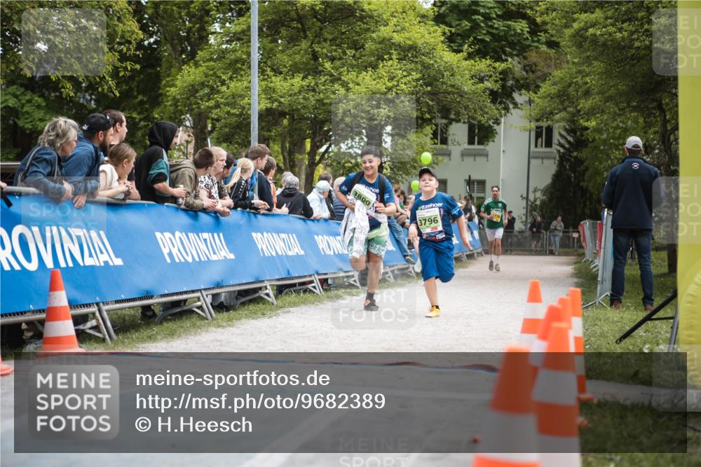 09.05.2026 - Störlauf H.Heesch http://msf.ph/oto/9682389 09.05.2026 17:47:23 Ziel 3800, 3796 meine-sportfotos.de