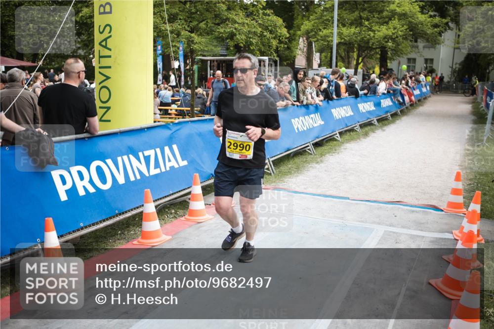 09.05.2026 - Störlauf H.Heesch http://msf.ph/oto/9682497 09.05.2026 17:50:12 Ziel 2990 meine-sportfotos.de