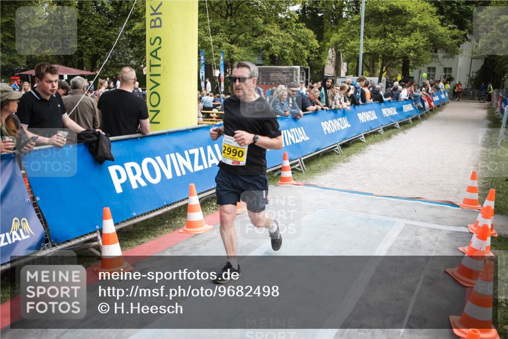 09.05.2026 - Störlauf H.Heesch http://msf.ph/oto/9682498 09.05.2026 17:50:13 Ziel 2990 meine-sportfotos.de