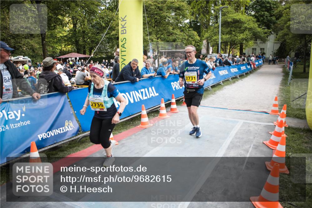 09.05.2026 - Störlauf H.Heesch http://msf.ph/oto/9682615 09.05.2026 17:57:51 Ziel 524, 2739, 2731 meine-sportfotos.de