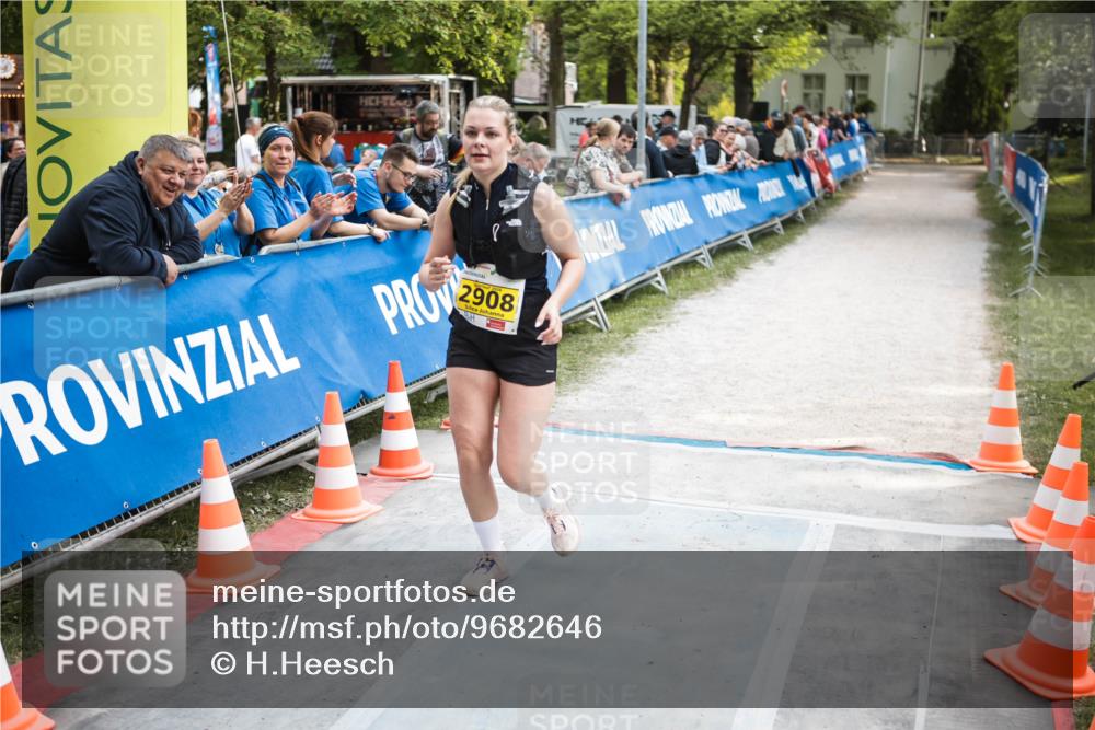 09.05.2026 - Störlauf H.Heesch http://msf.ph/oto/9682646 09.05.2026 18:00:36 Ziel 2908 meine-sportfotos.de