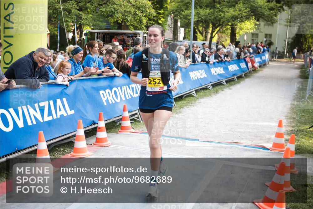 09.05.2026 - Störlauf H.Heesch http://msf.ph/oto/9682689 09.05.2026 18:06:34 Ziel 15, 252 meine-sportfotos.de